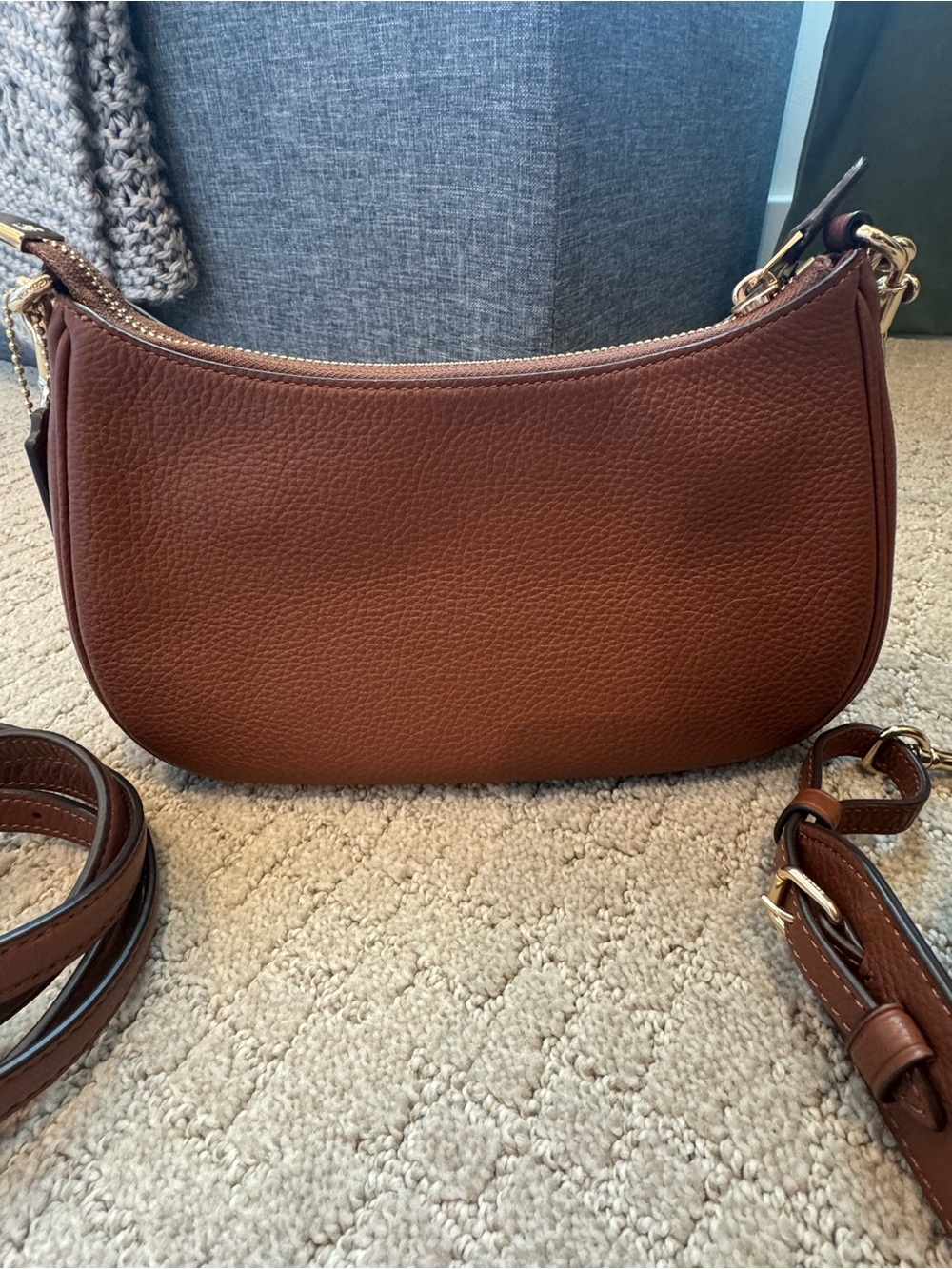Coach Teri Shoulder Bag - Picture 3 of 7